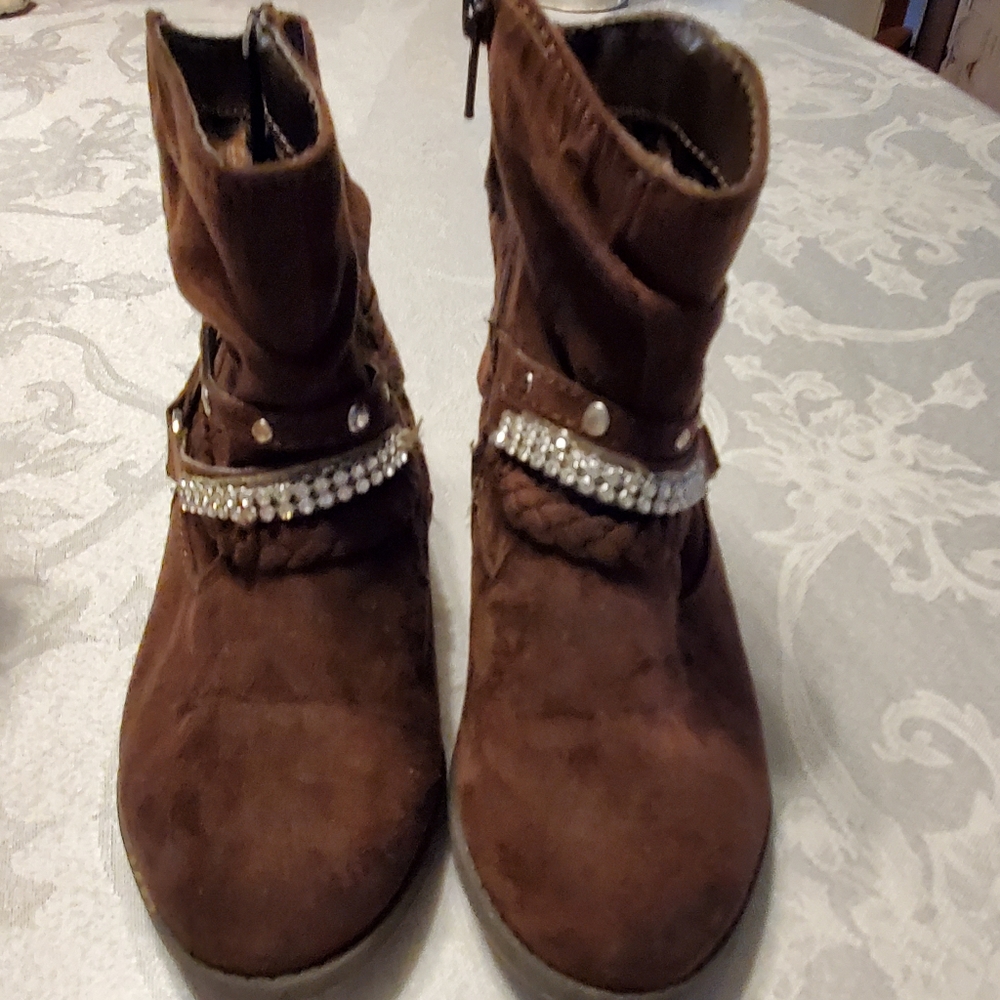 Piper Girls Brown Faux Suede Ankle boots